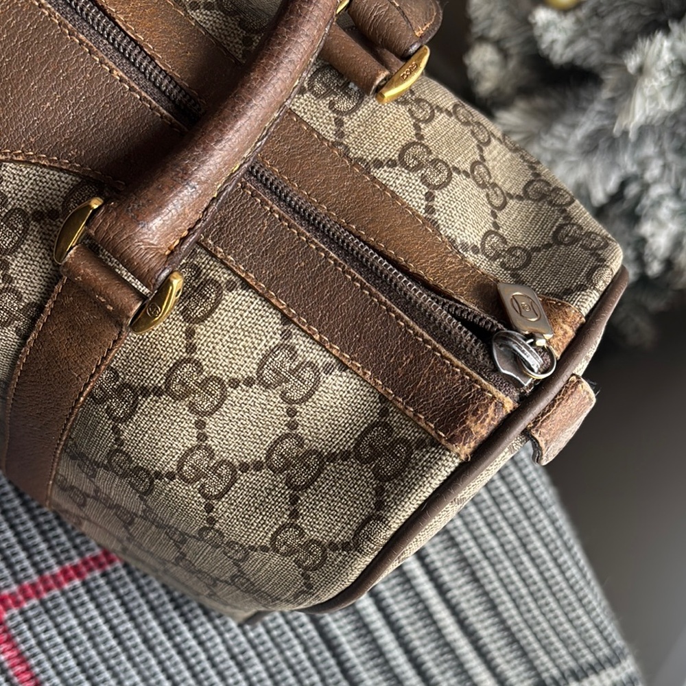 Gucci Brown Monogram Handbag - Picture 11 of 15